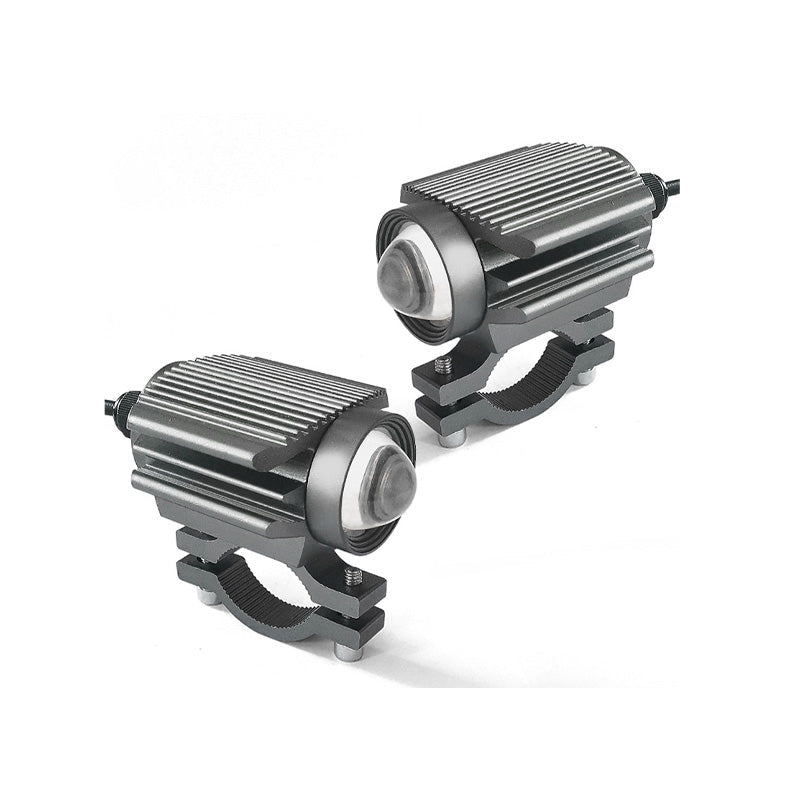 đĄ A rĂ©gi izzĂłk gyengĂ©k, sokat fogyasztanak? â UniverzĂĄlis LED-lĂĄmpa motorkerĂ©kpĂĄrra!