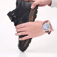 Scarpe da uomo🎁Ultimo giorno per approfittare dello sconto del 40%, non perdertelo! ⏰Realizzate in pelle di vitello australiana🐂Supporto per il piede - allevia il dolore ai piedi✅Impermeabili e antiscivolo, comode da indossare✅Eleganti e versatili.
