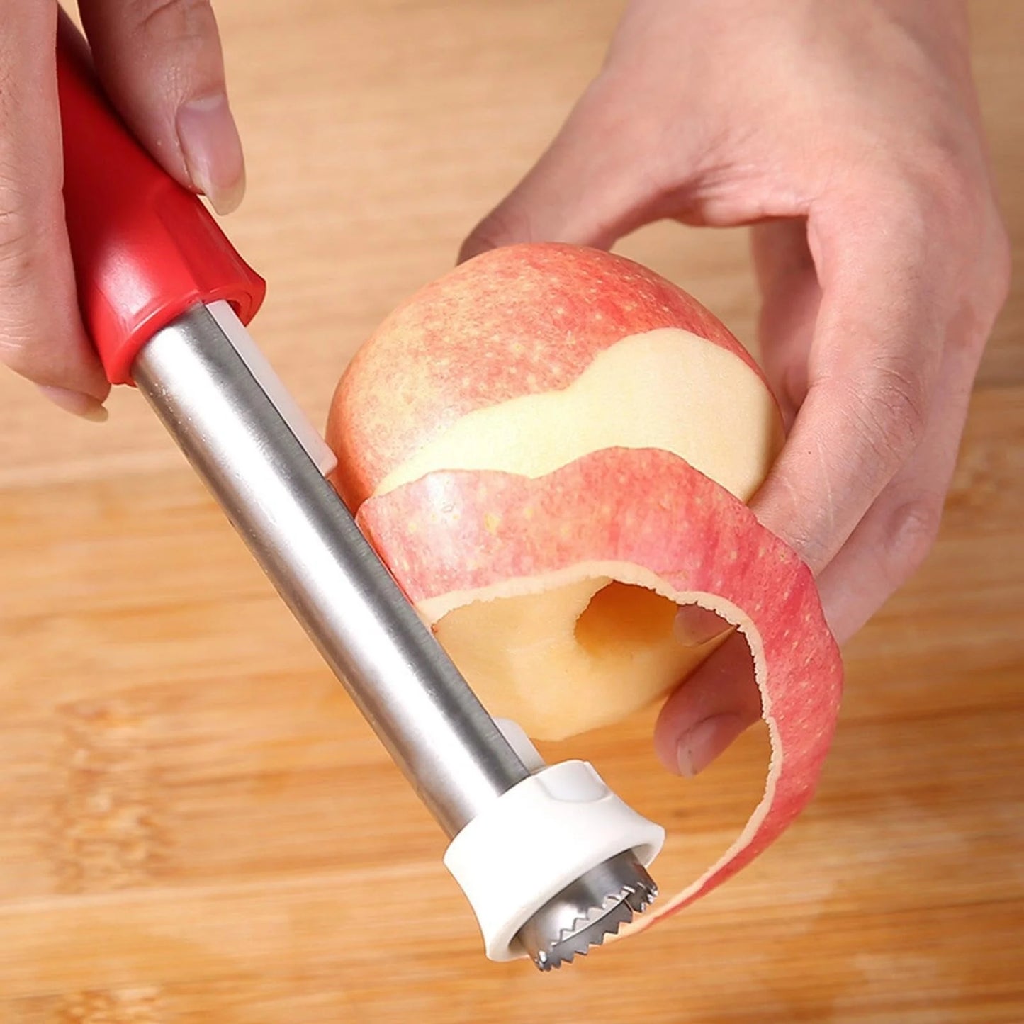 🍏 A gyümölcsök magjainak eltávolítása macerás és időigényes? – Ez az eszköz egyszerre távolítja el a magot és szeleteli a gyümölcsöt